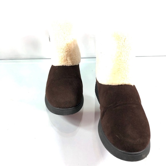 Warm Panda ankle booties - Picture 7 of 12